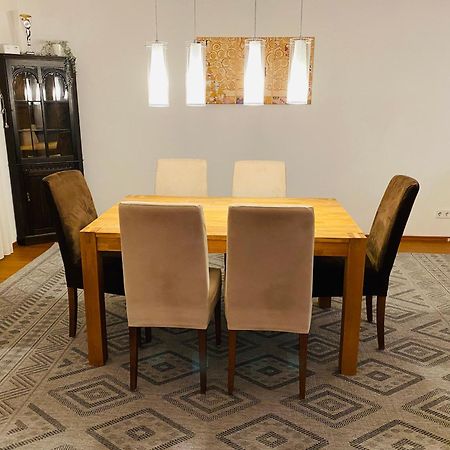 Fewo Luxus Wohnung Im Eigenen Ferienhaus, 120 Qm, Naehe Regensburg Mit Balkon, Terrasse & Garten, Gute Zuganbindung Laber Eksteriør bilde