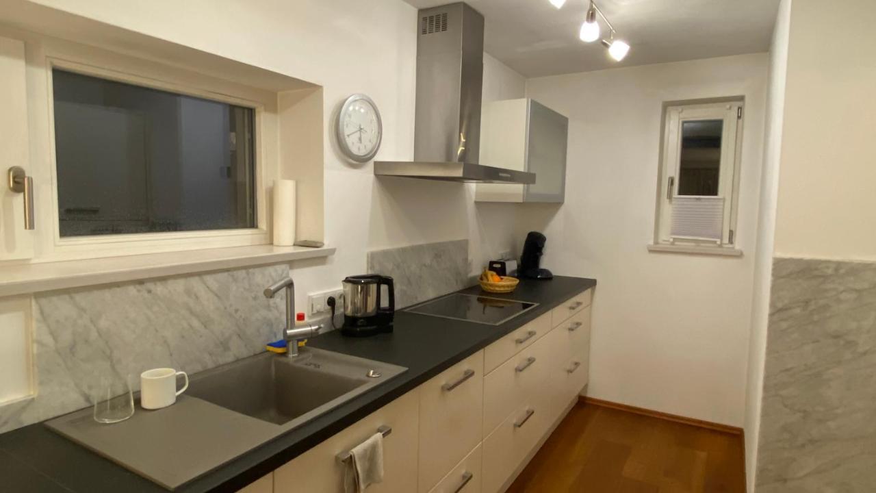 Fewo Luxus Wohnung Im Eigenen Ferienhaus, 120 Qm, Naehe Regensburg Mit Balkon, Terrasse & Garten, Gute Zuganbindung Laber Eksteriør bilde