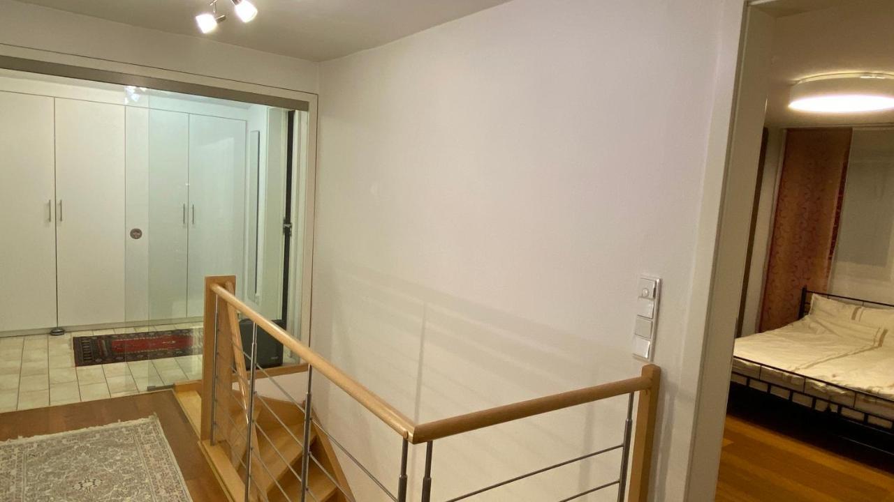 Fewo Luxus Wohnung Im Eigenen Ferienhaus, 120 Qm, Naehe Regensburg Mit Balkon, Terrasse & Garten, Gute Zuganbindung Laber Eksteriør bilde