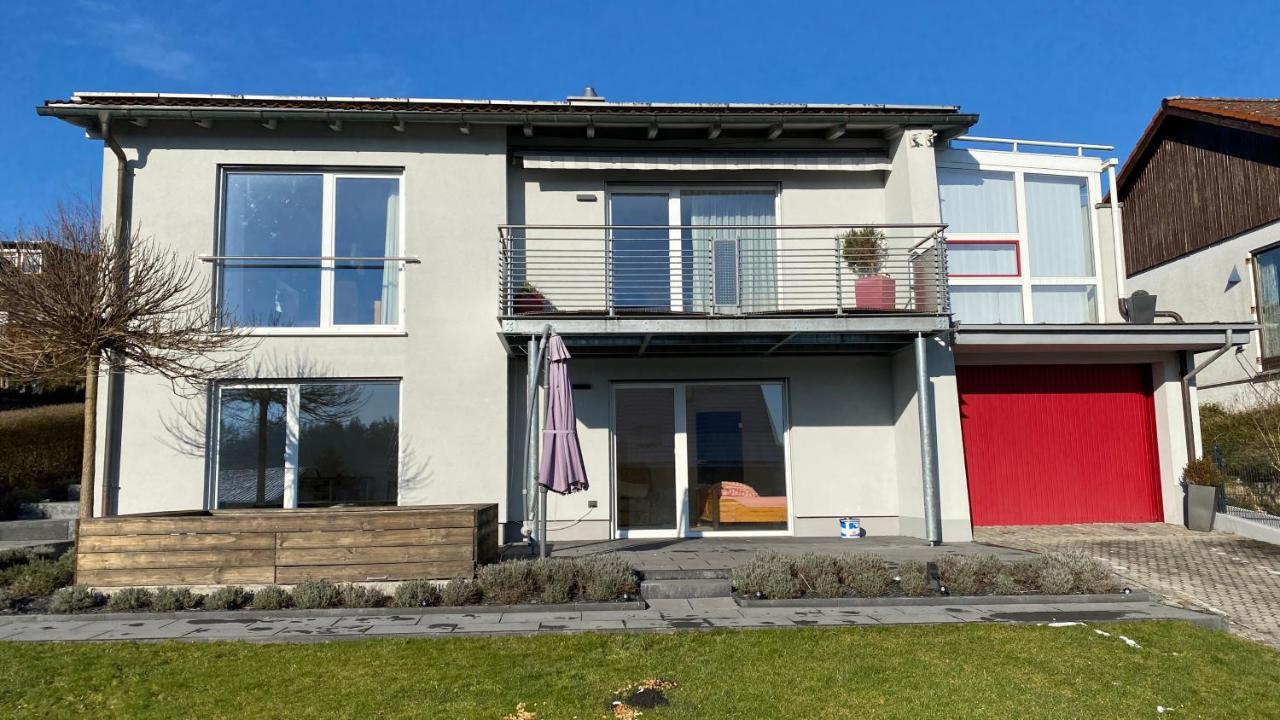 Fewo Luxus Wohnung Im Eigenen Ferienhaus, 120 Qm, Naehe Regensburg Mit Balkon, Terrasse & Garten, Gute Zuganbindung Laber Eksteriør bilde
