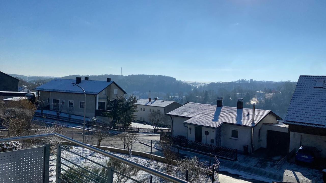 Fewo Luxus Wohnung Im Eigenen Ferienhaus, 120 Qm, Naehe Regensburg Mit Balkon, Terrasse & Garten, Gute Zuganbindung Laber Eksteriør bilde