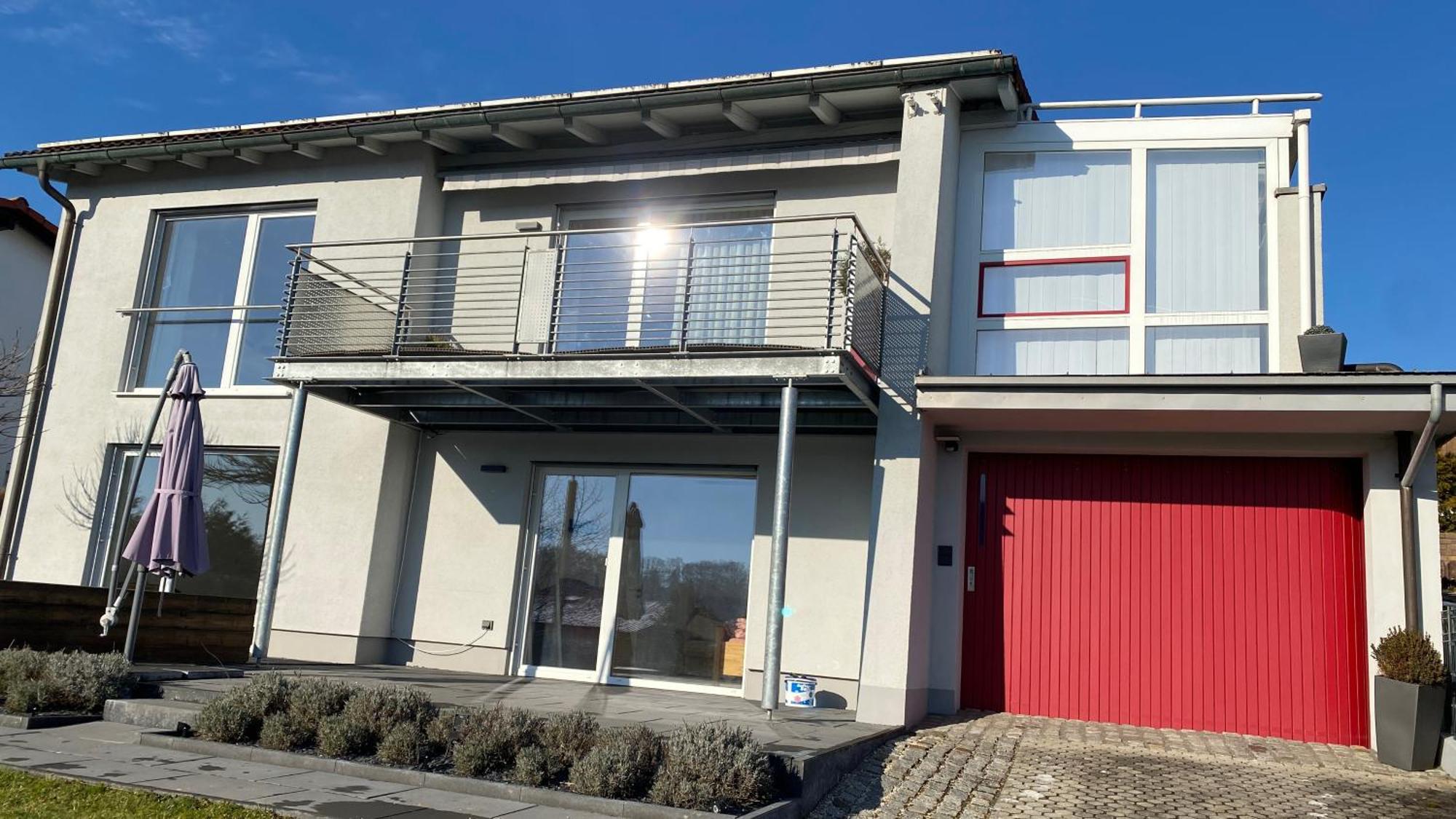 Fewo Luxus Wohnung Im Eigenen Ferienhaus, 120 Qm, Naehe Regensburg Mit Balkon, Terrasse & Garten, Gute Zuganbindung Laber Eksteriør bilde